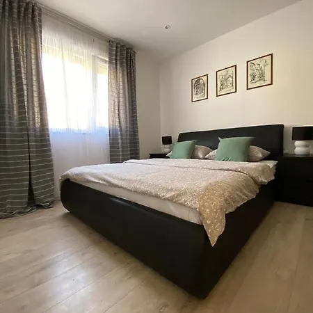Apartman Cukar Апартаменты