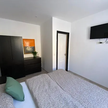 Apartman Cukar Апартаменты Пула