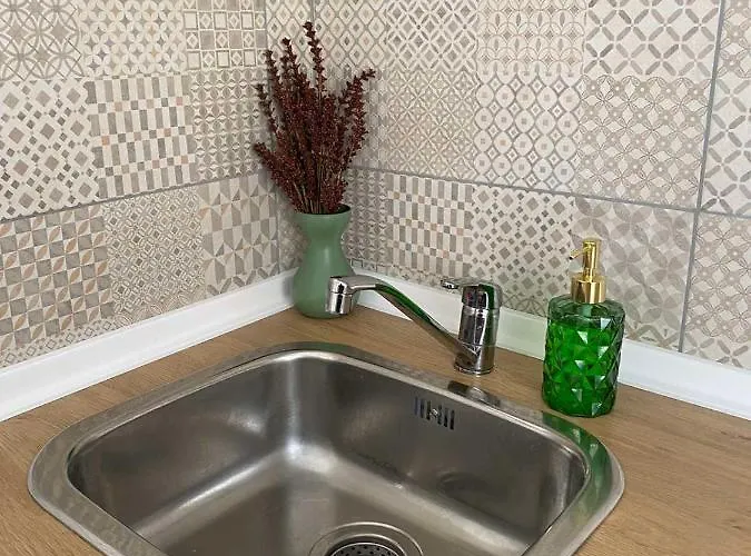 아파트 Apartman Cukar